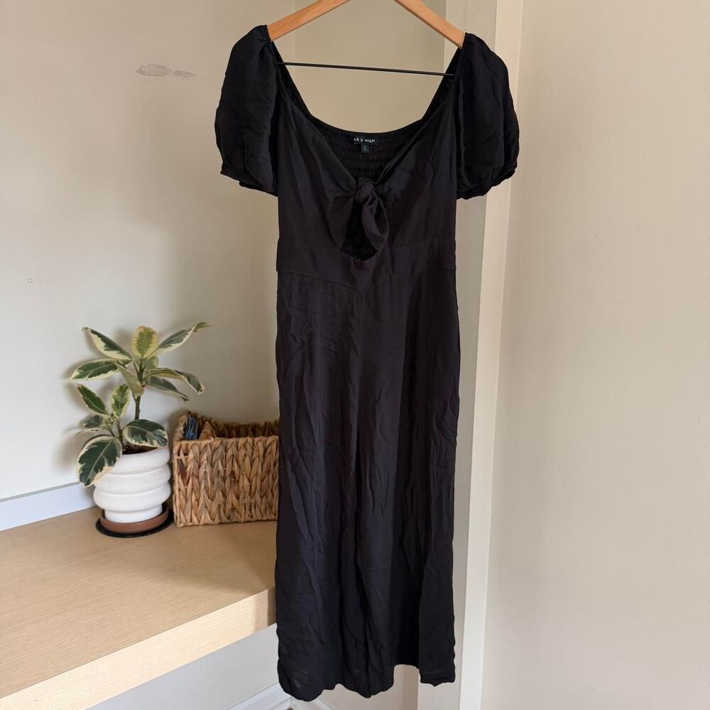 As U Wish Smocked Puff Sleeve Cropped Leg Jumpsuit in Black Small NWT